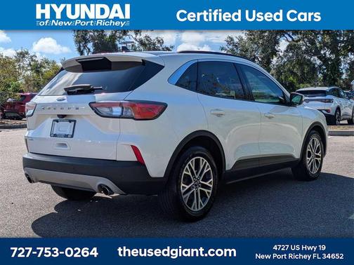 2021 Ford Escape SEL
