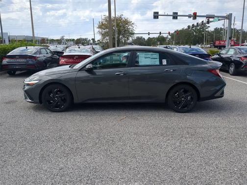 2026 Hyundai ELANTRA Sport