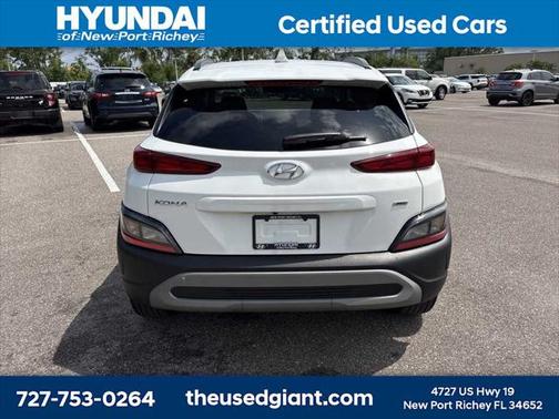 2023 Hyundai KONA SEL