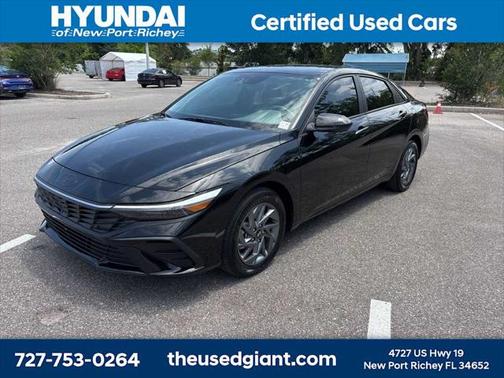 2024 Hyundai ELANTRA SEL