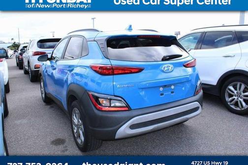 2022 Hyundai KONA SEL