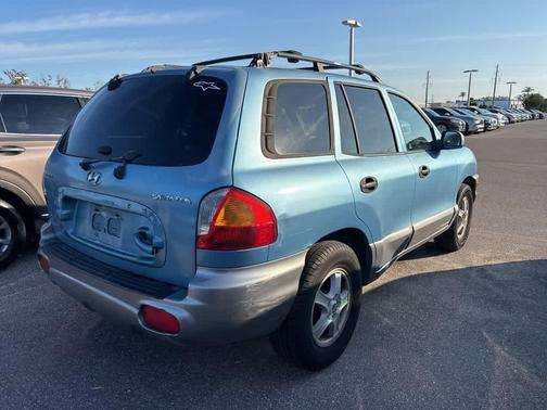 2004 Hyundai SANTA FE Base