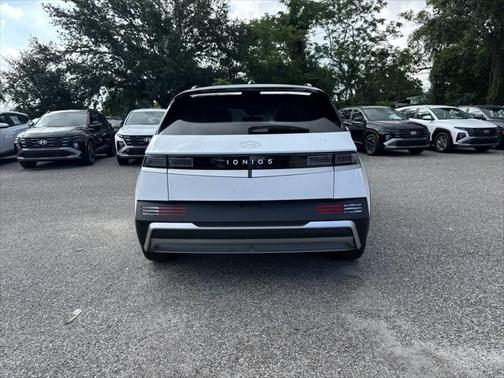 2025 Hyundai IONIQ 5 SEL