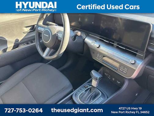 2024 Hyundai KONA SEL