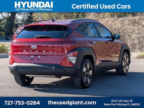 2024 Hyundai KONA SEL