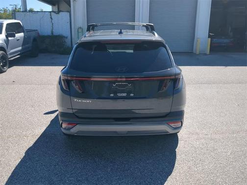 2026 Hyundai TUCSON SEL Premium