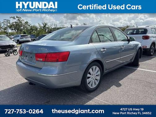 2010 Hyundai SONATA Limited