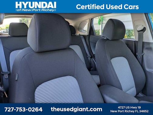 2023 Hyundai KONA SE