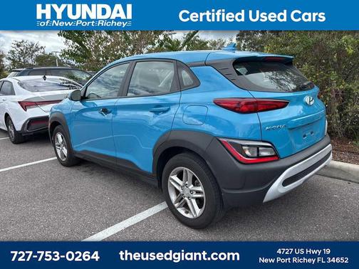 2023 Hyundai KONA SE