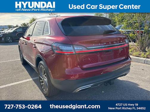 Red Carpet 2020 Lincoln Nautilus Reserve