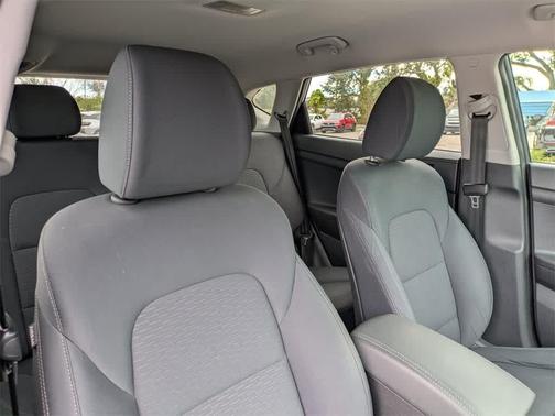 2021 Hyundai TUCSON SEL