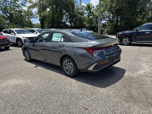 2025 Hyundai ELANTRA HEV Blue