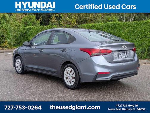 2019 Hyundai Accent SE