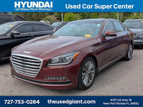 Pamplona Red 2016 Hyundai Genesis 3.8