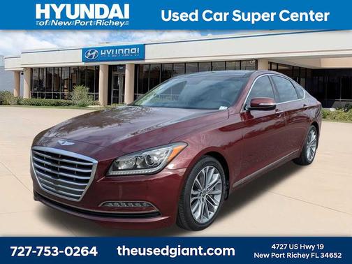 Pamplona Red 2016 Hyundai Genesis 3.8