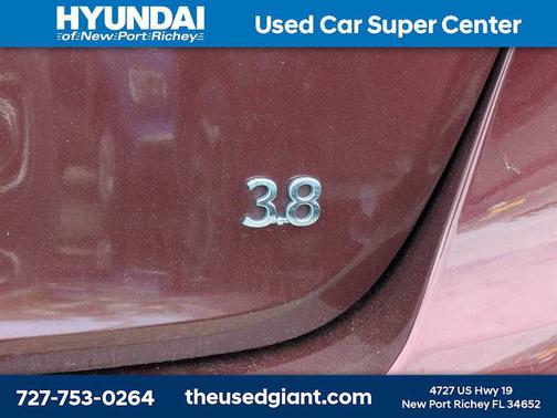 Pamplona Red 2016 Hyundai Genesis 3.8