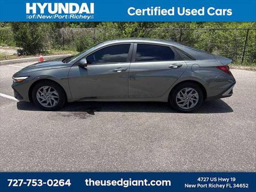 2024 Hyundai ELANTRA SEL