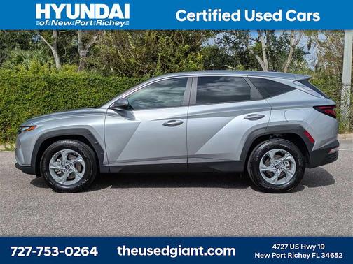 2024 Hyundai TUCSON SE