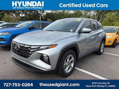2024 Hyundai TUCSON SE