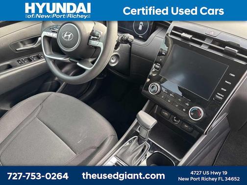 2024 Hyundai TUCSON SE
