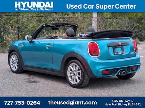 Caribbean Aqua Metallic 2020 MINI Convertible Cooper S