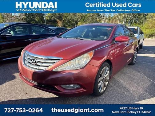 2013 Hyundai SONATA SE