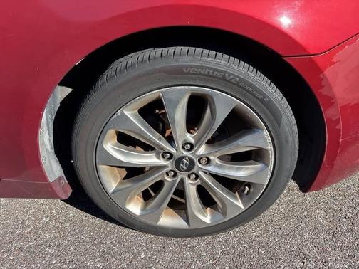 2013 Hyundai SONATA SE