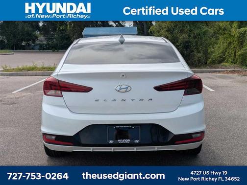 2020 Hyundai ELANTRA SEL