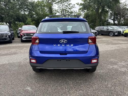 2025 Hyundai VENUE Limited