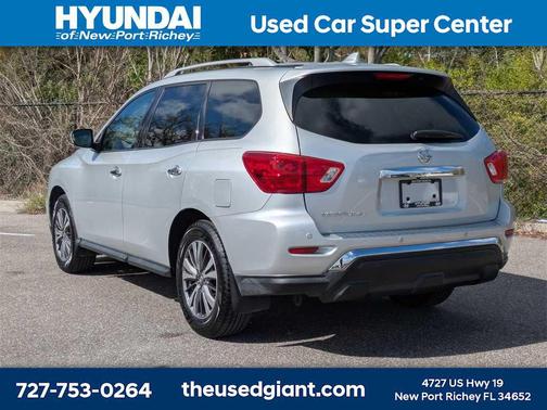 2020 Nissan Pathfinder S 2WD