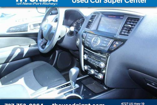 2020 Nissan Pathfinder S 2WD