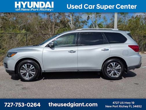 2020 Nissan Pathfinder S 2WD