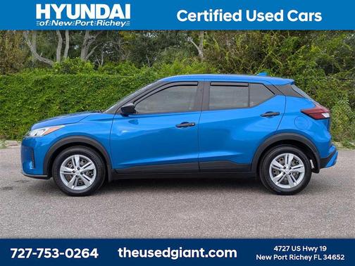 2021 Nissan Kicks S