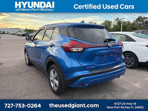 2021 Nissan Kicks S