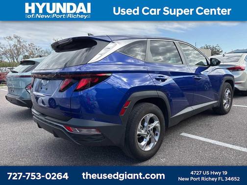 2024 Hyundai TUCSON SE