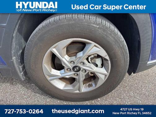 2024 Hyundai TUCSON SE