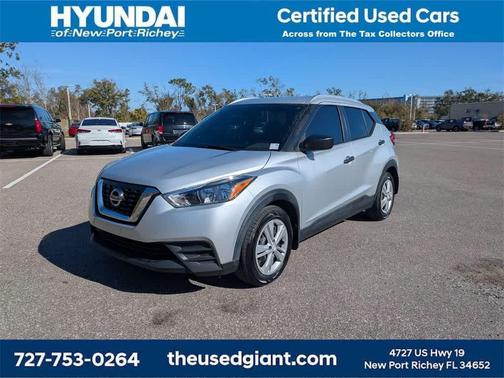 2018 Nissan Kicks S
