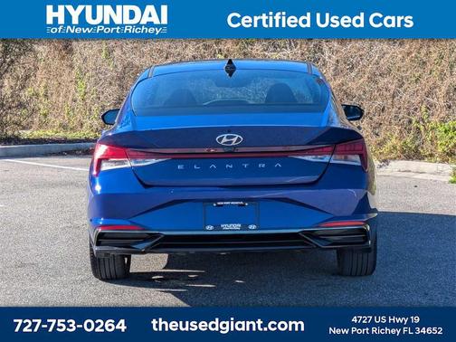2022 Hyundai ELANTRA SEL