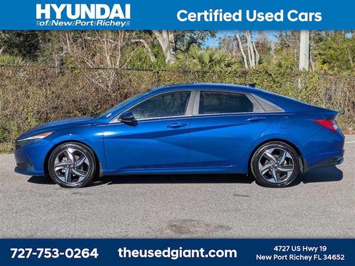 2022 Hyundai ELANTRA SEL