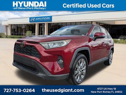 2019 Toyota RAV4 XLE Premium