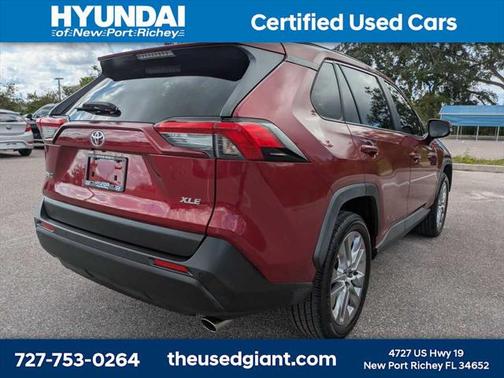 2019 Toyota RAV4 XLE Premium