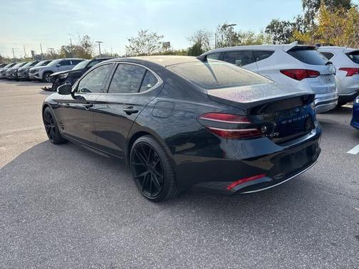 2023 Genesis G70 2.0T RWD