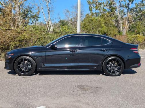 2023 Genesis G70 2.0T RWD