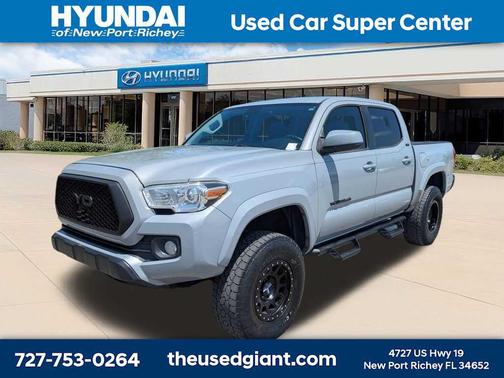 Cement 2019 Toyota Tacoma SR5