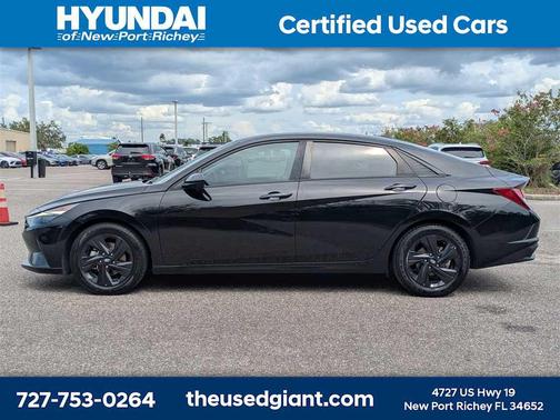 2021 Hyundai ELANTRA SEL