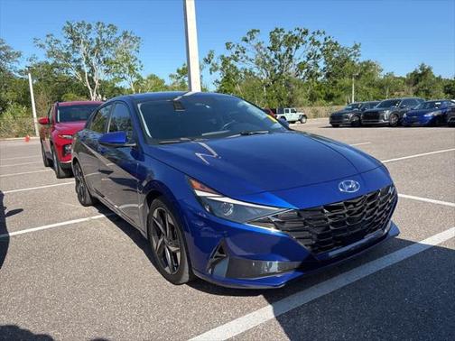 2021 Hyundai ELANTRA SEL