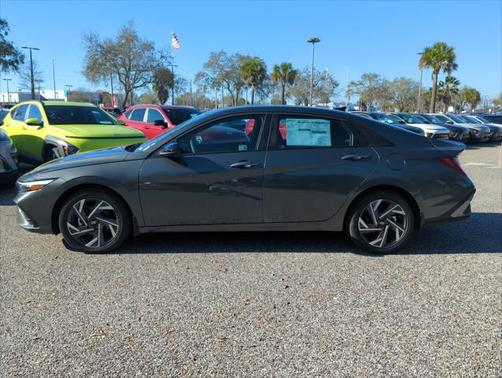 2025 Hyundai ELANTRA Sport