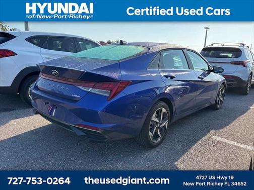 2023 Hyundai ELANTRA Limited