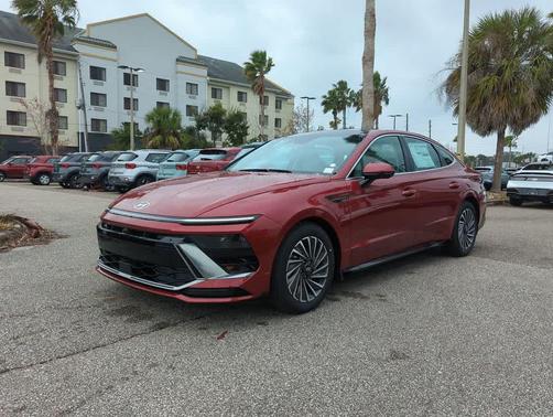 2026 Hyundai SONATA Hybrid Limited