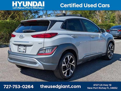 2022 Hyundai KONA Limited